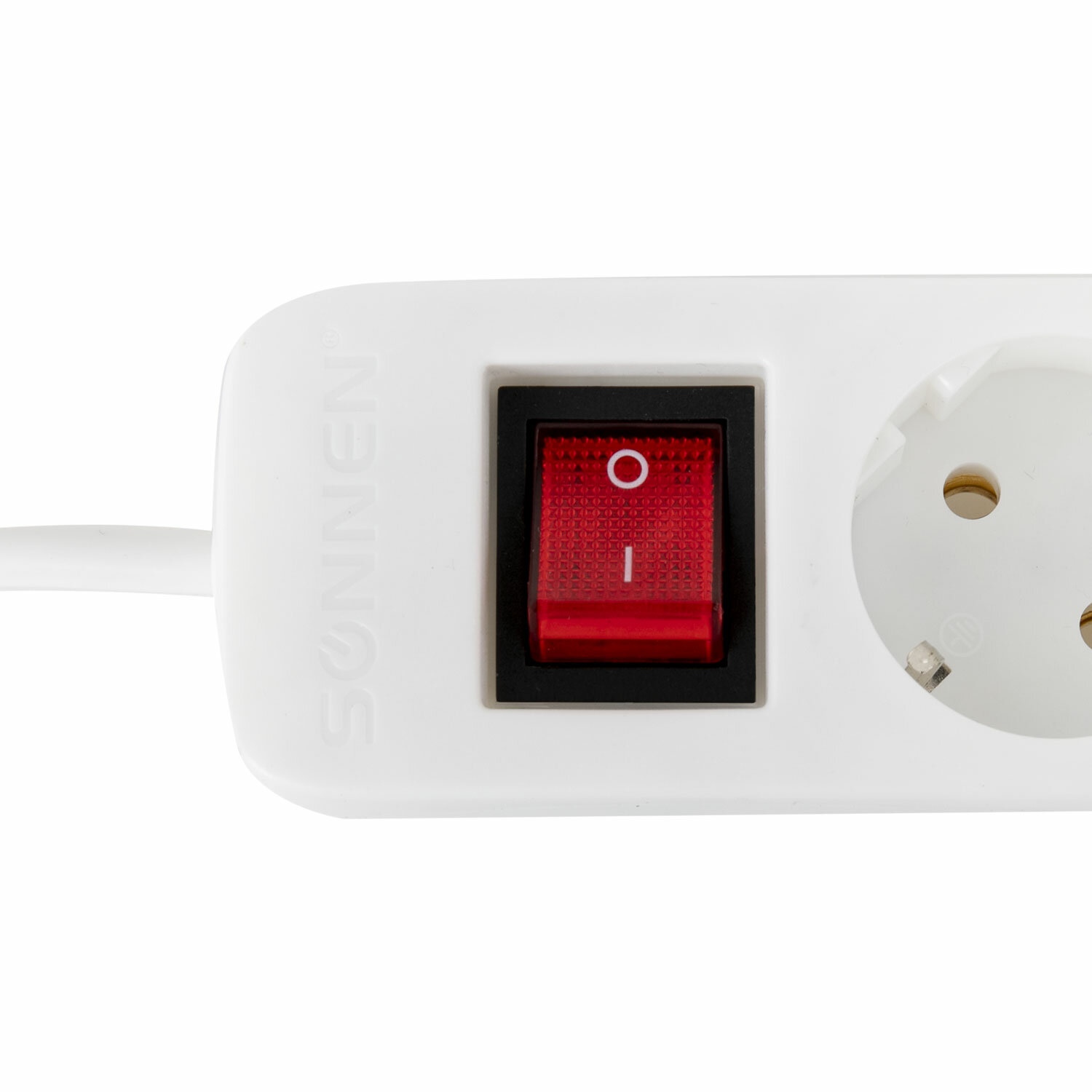 картинка Удлинитель SONNEN PSW-183, 3 розетки, 1,8 м, белый, выключатель, с заземлением, 513659 от магазина Альфанит в Кунгуре