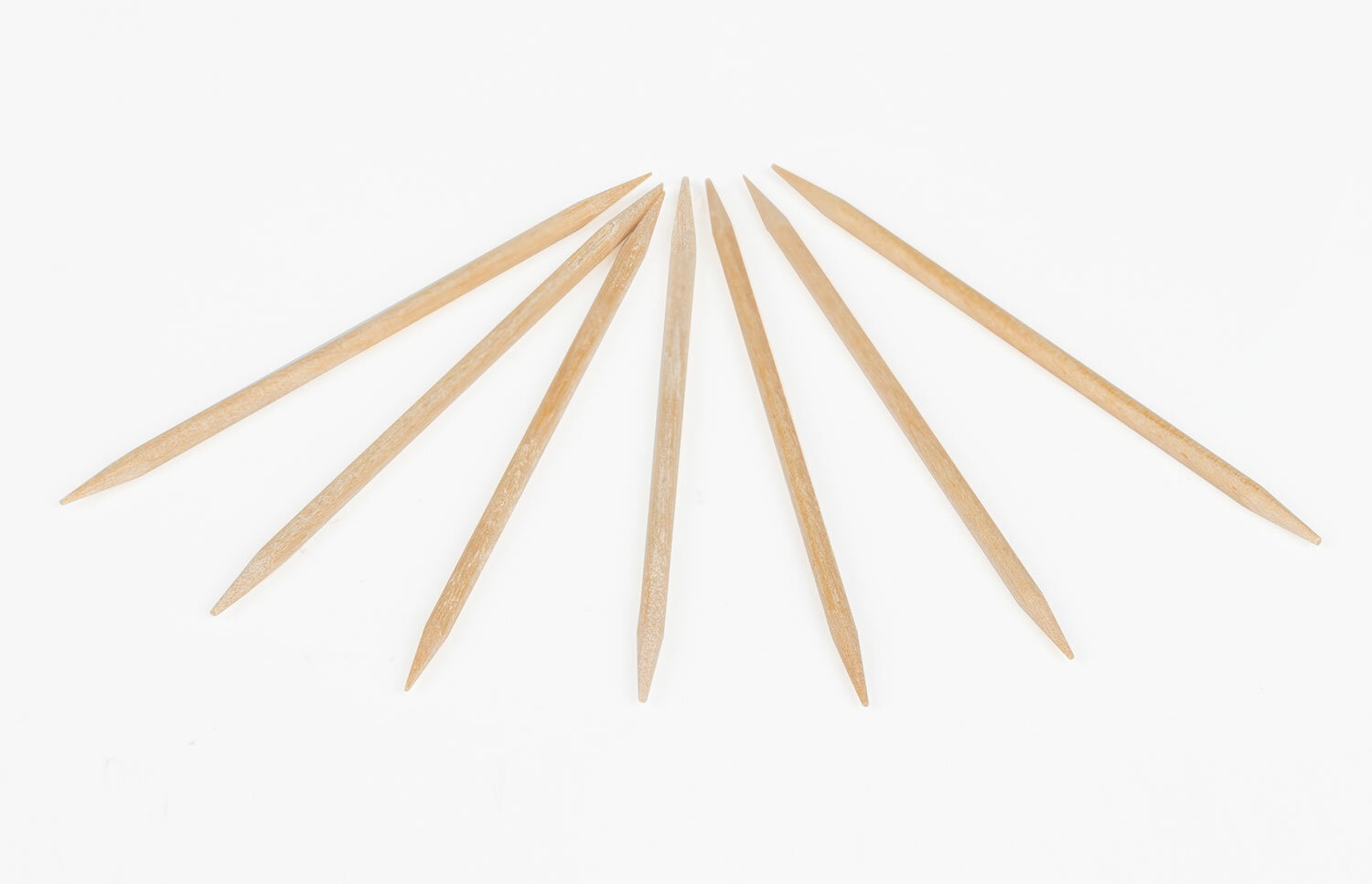 картинка Зубочистки, 200 шт, в диспенсере с крышкой, бамбуковые, "БЕЛЫЙ АИСТ", 607567 от магазина Альфанит в Кунгуре