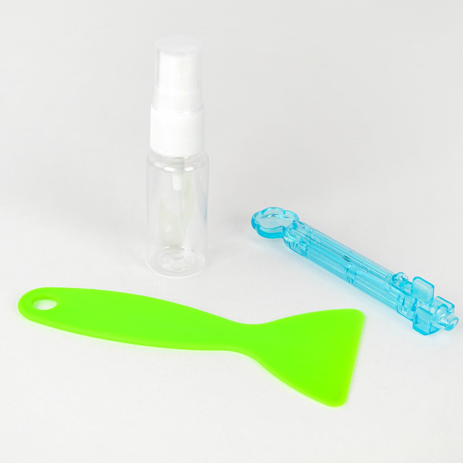 картинка Аквамозаика, 30 цветов, 3000 бусин, с трафаретами и инструментами, BRAUBERG, 664915 от магазина Альфанит в Кунгуре