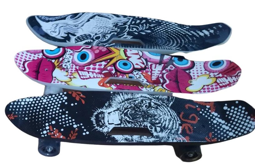 картинка Скейтборд 17*65 см, пластик, ассорти, с ручкой, с рисунком от магазина Альфанит в Кунгуре