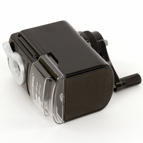 картинка Точилка механическая, металлический механизм, черный, крепление к столу, "STYLE", BRAUBERG, 228482 от магазина Альфанит в Кунгуре