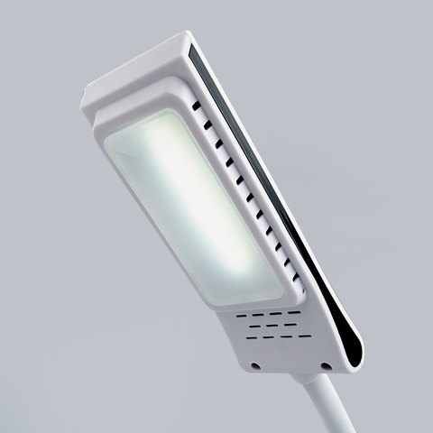 картинка Светильник настольный, 5 Вт, на прищепке, светодиодный, белый, SONNEN OU-138, 236668 от магазина Альфанит в Кунгуре