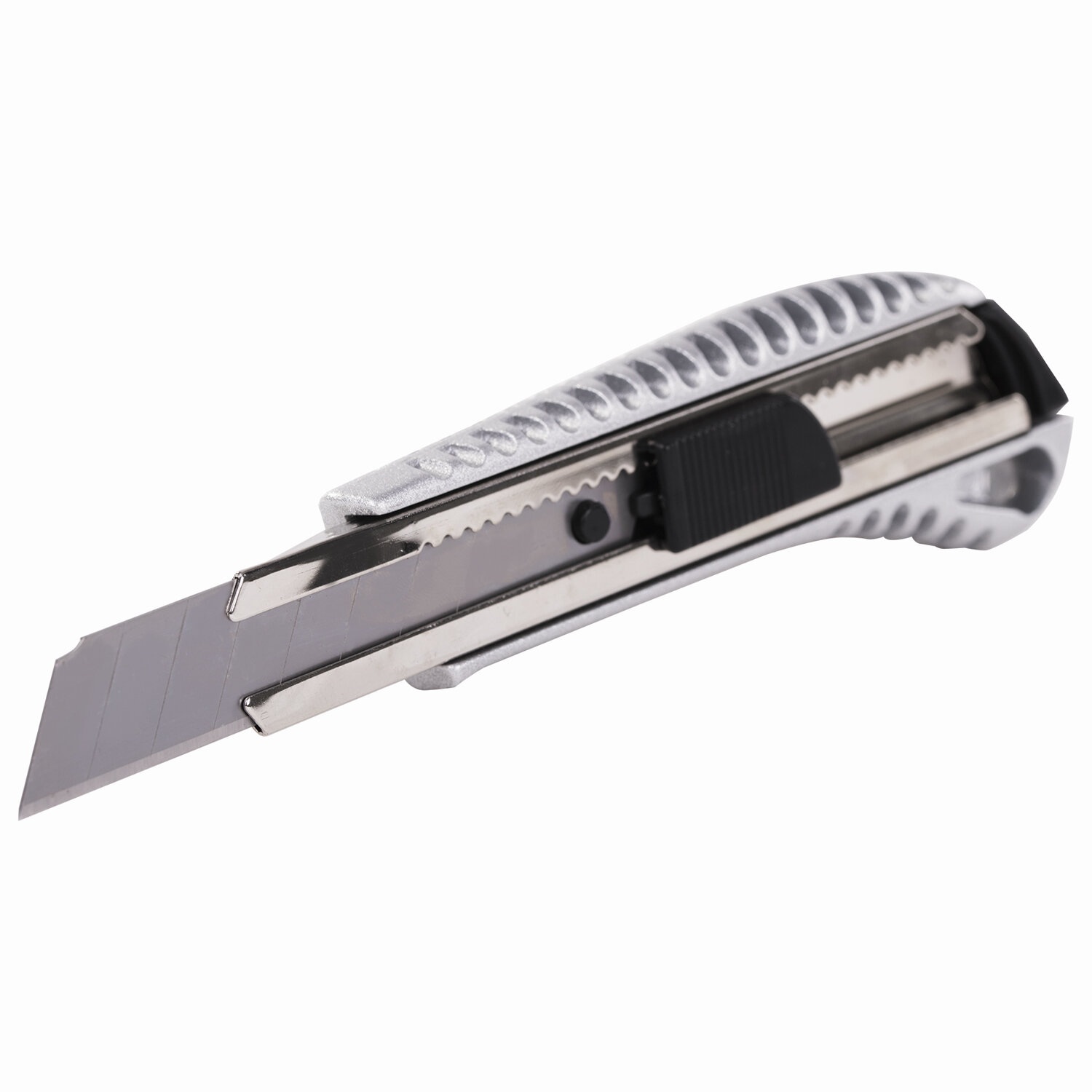картинка Нож канцелярский 18 мм, металлический корпус, автофиксатор, BRAUBERG, 235401 от магазина Альфанит в Кунгуре